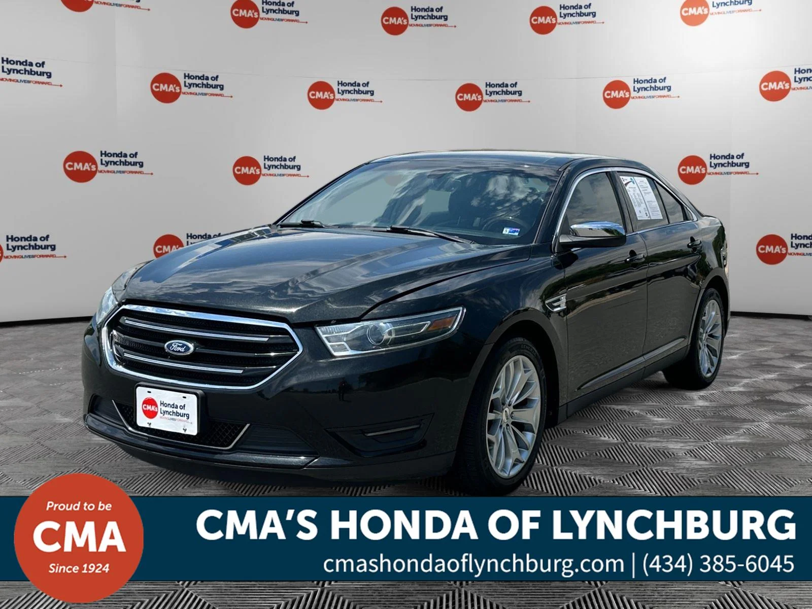 2015 Ford Taurus Limited FWD's photo