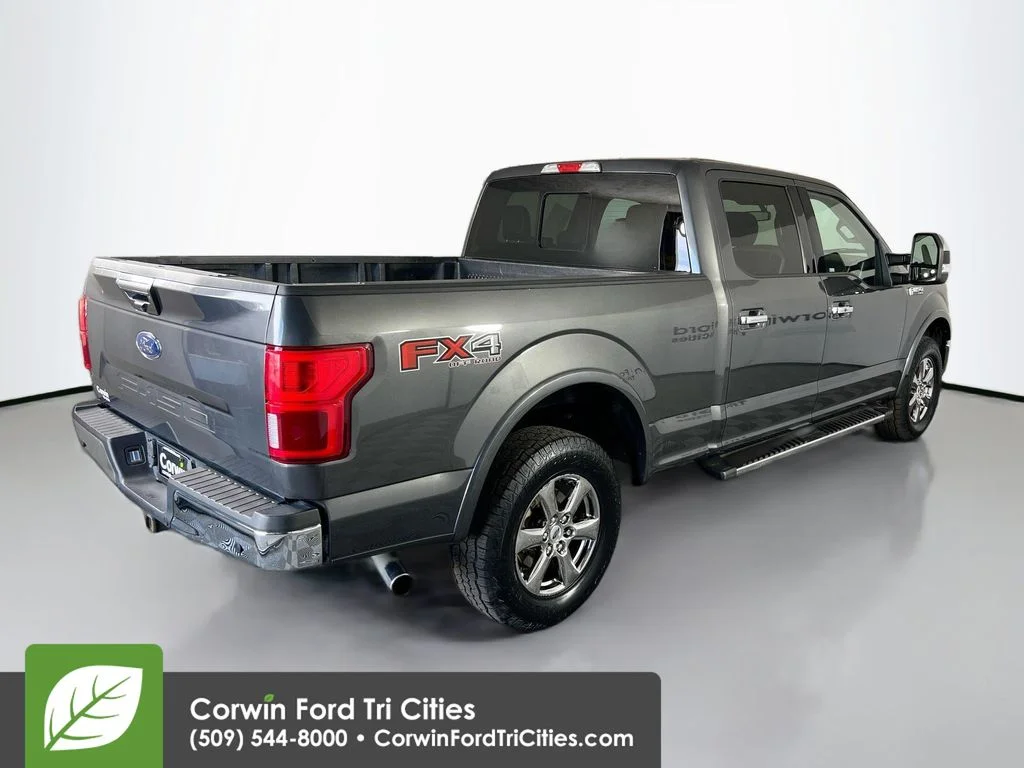Used 2020 Magnetic Metallic Ford Lariat image 14