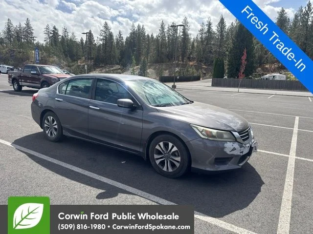 Used 2015 Modern Steel Metallic Honda LX image 1