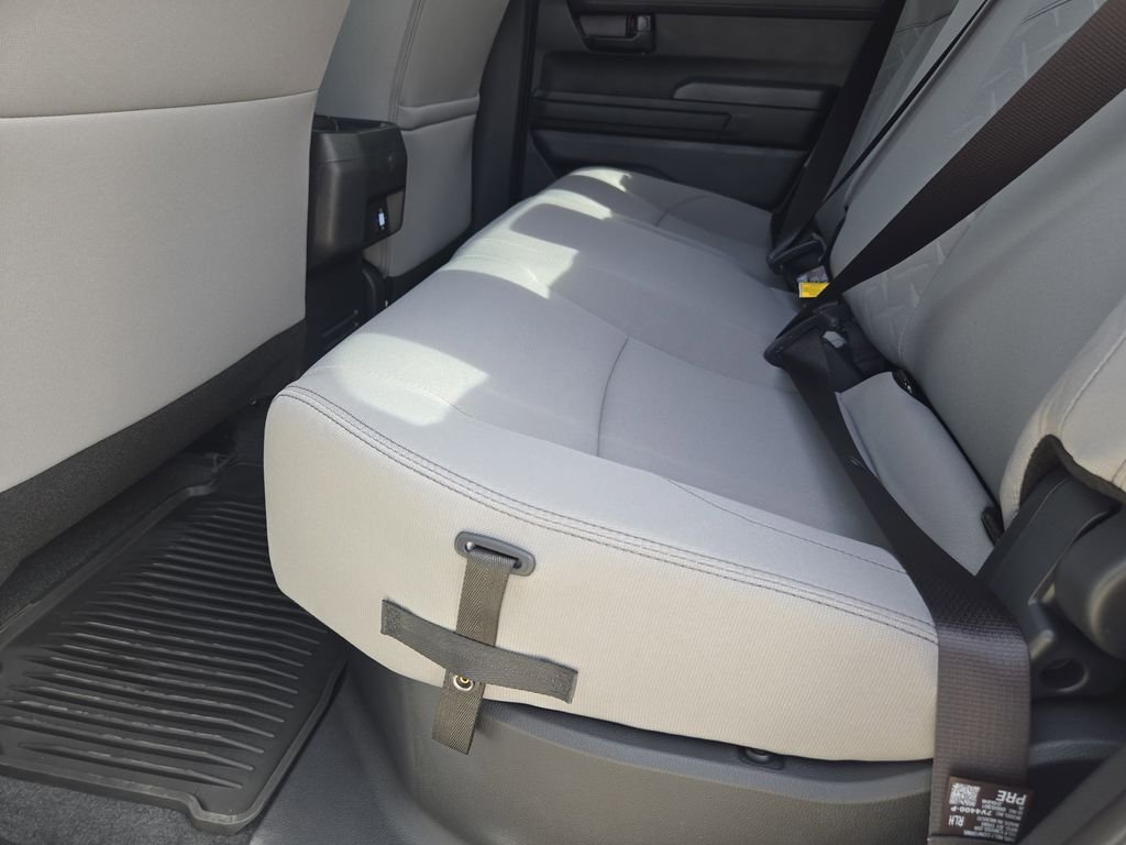 2026 Toyota Tacoma SR5 - Photo 21