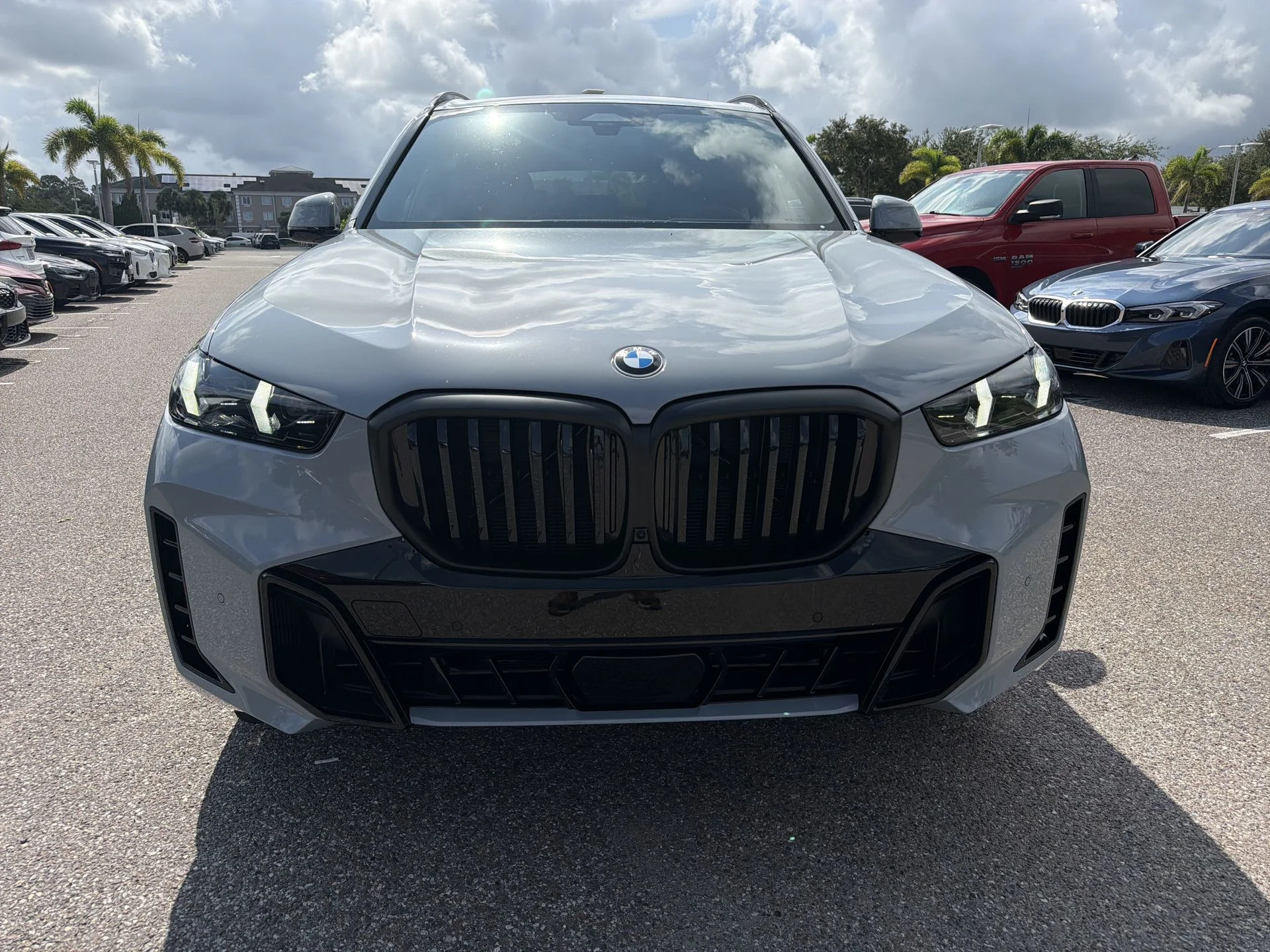 New 2026 Brooklyn Grey Metallic BMW xDrive40i image 2
