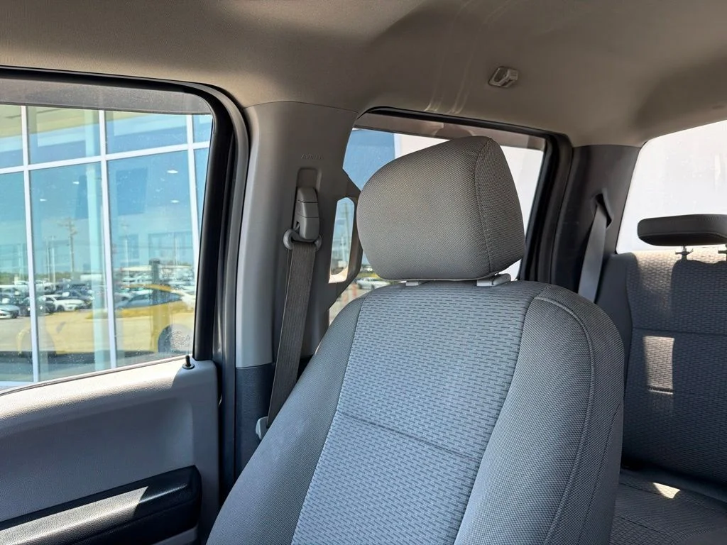 Used 2018 Gray Ford XLT image 23