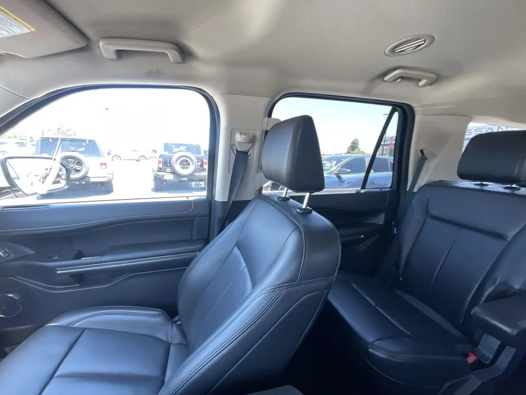 Used 2024 White Ford XLT image 11
