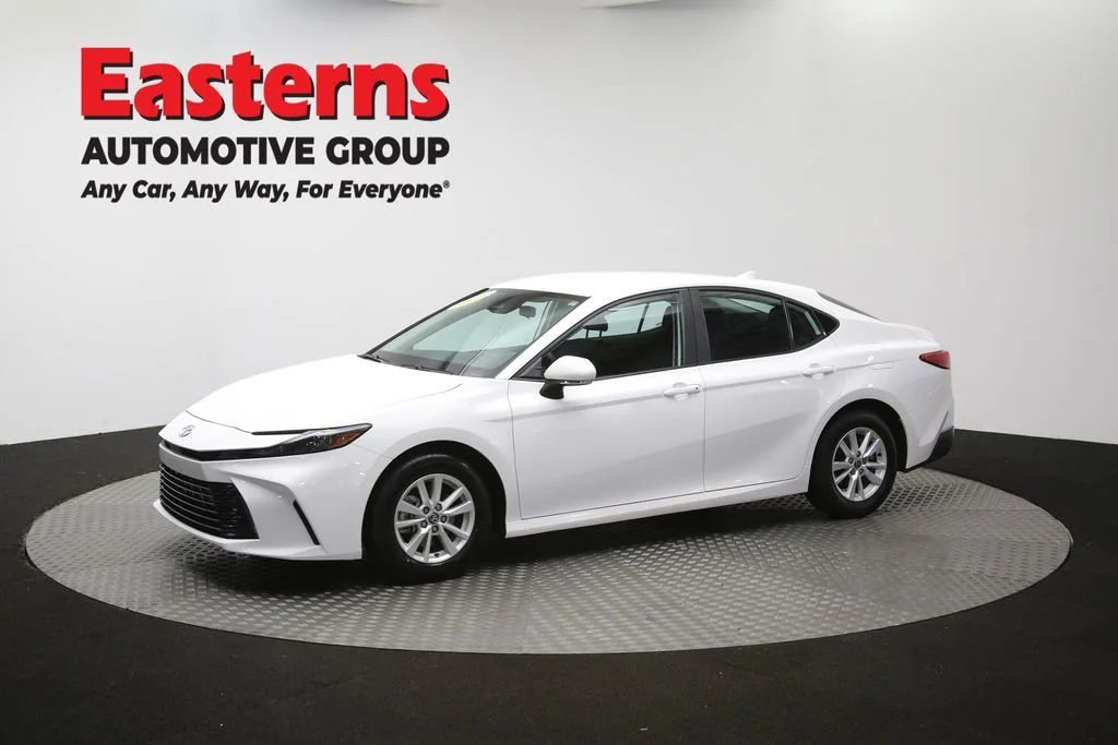 Used 2025 White Toyota LE image 55
