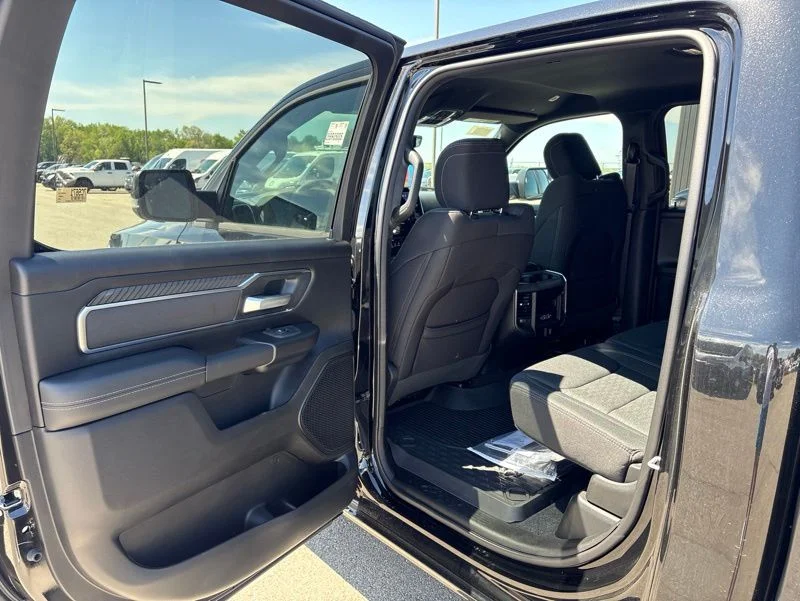 2026 RAM 1500 Big Horn/Lone Star - Photo 11