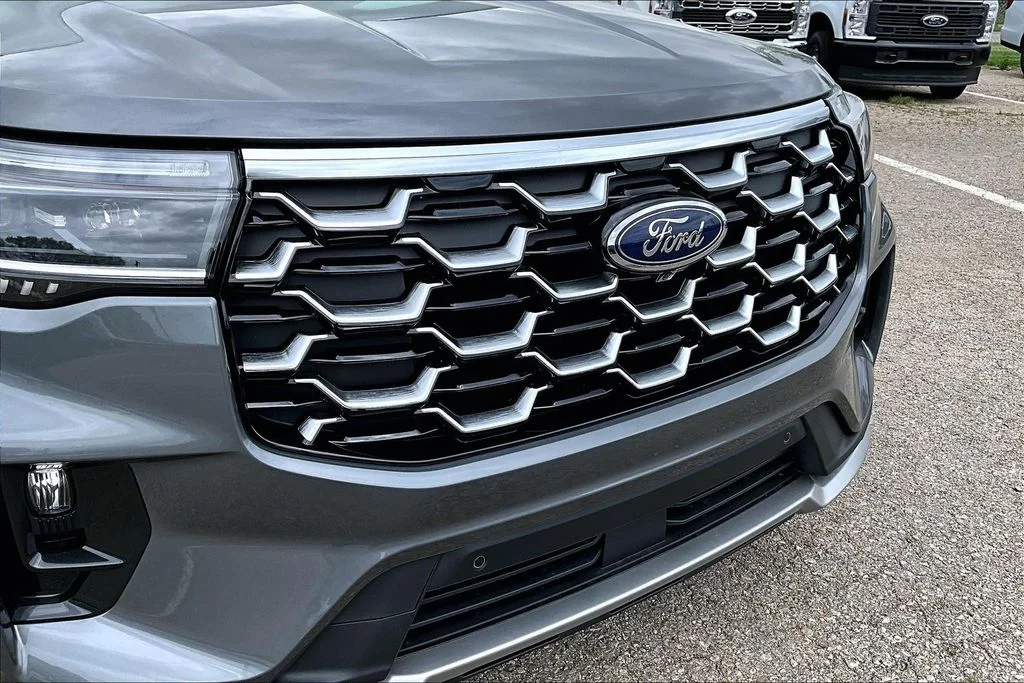 New 2026 Gray Ford Platinum™ image 35