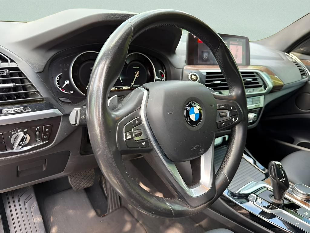 Used 2019 Black BMW sDrive30i image 13