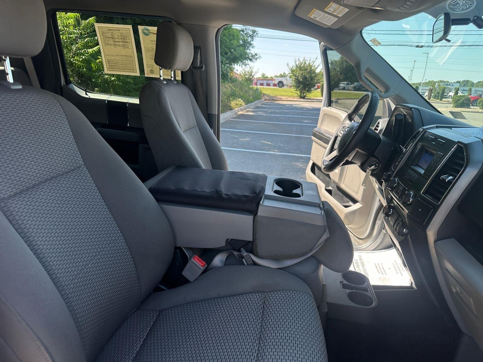 Used 2018 Ingot Silver Metallic Ford XLT image 27
