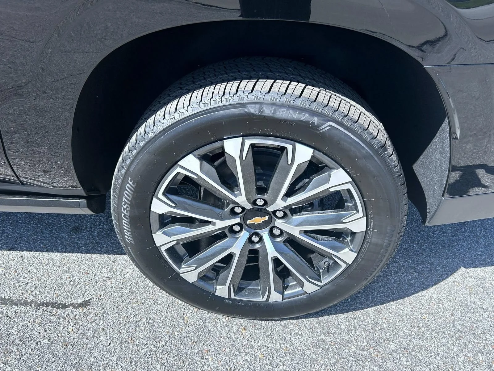 New 2026 Black Chevrolet High Country image 23