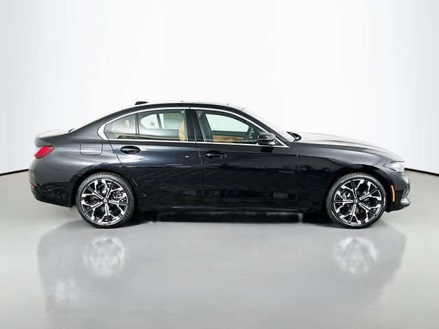 New 2026 Black Sapphire Metallic BMW 330i xDrive image 4