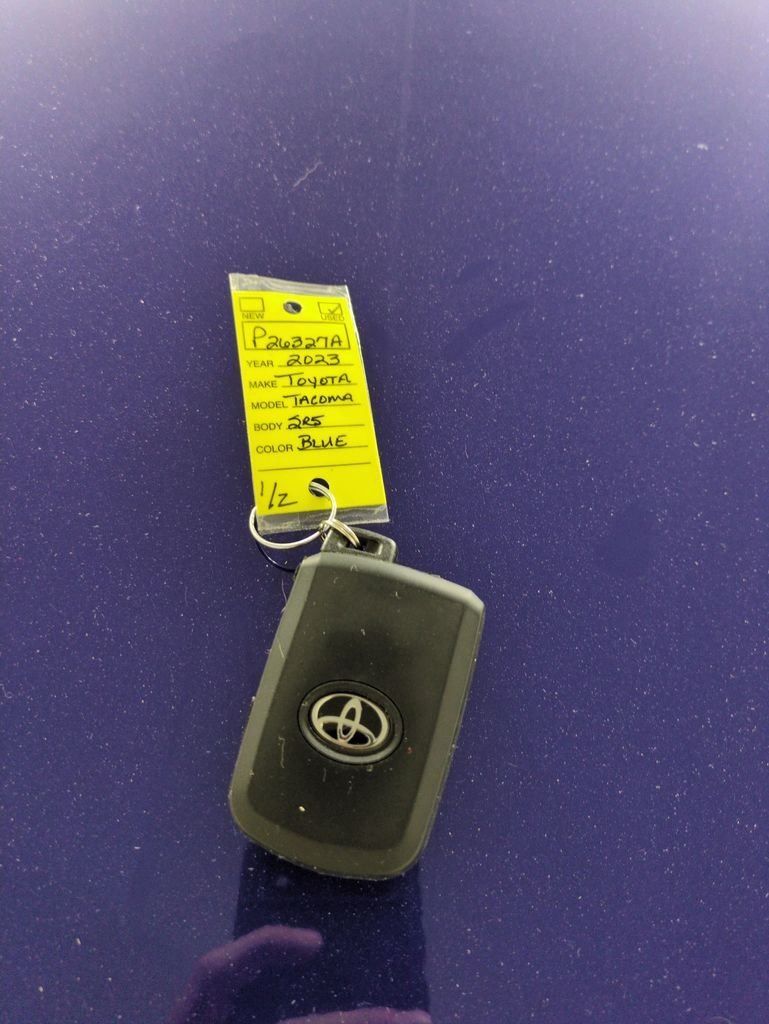 Used 2023 Blue Toyota SR5 image 27