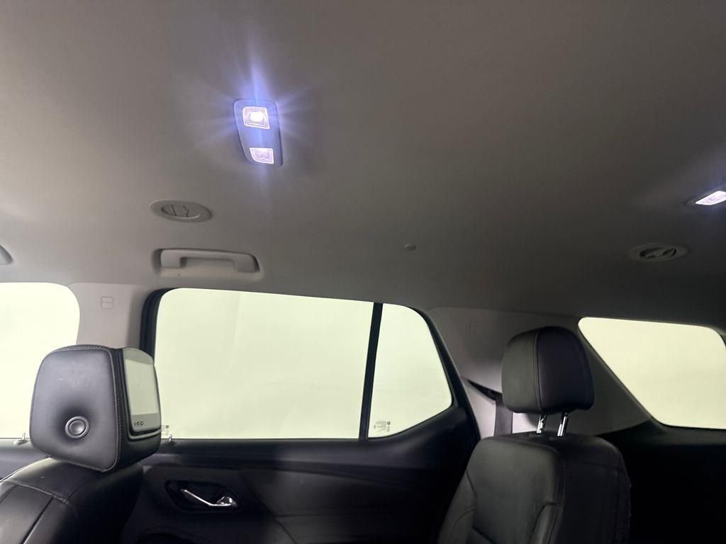 Used 2020 Beige Chevrolet RS image 29