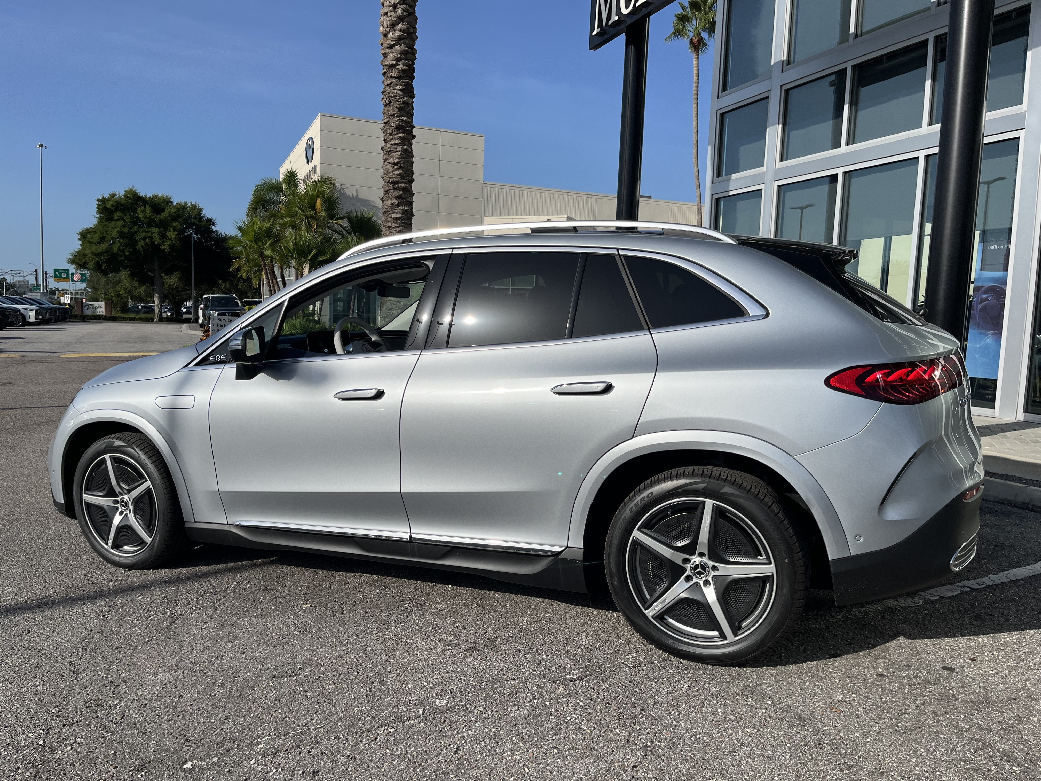 New 2026 Cirrus Silver Metallic Mercedes-Benz EQE 320 image 4