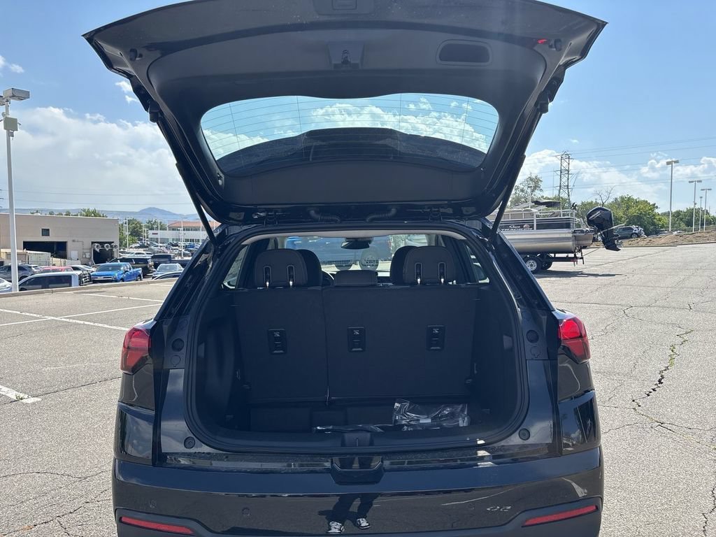 2027 Chevrolet Bolt LT - Photo 26