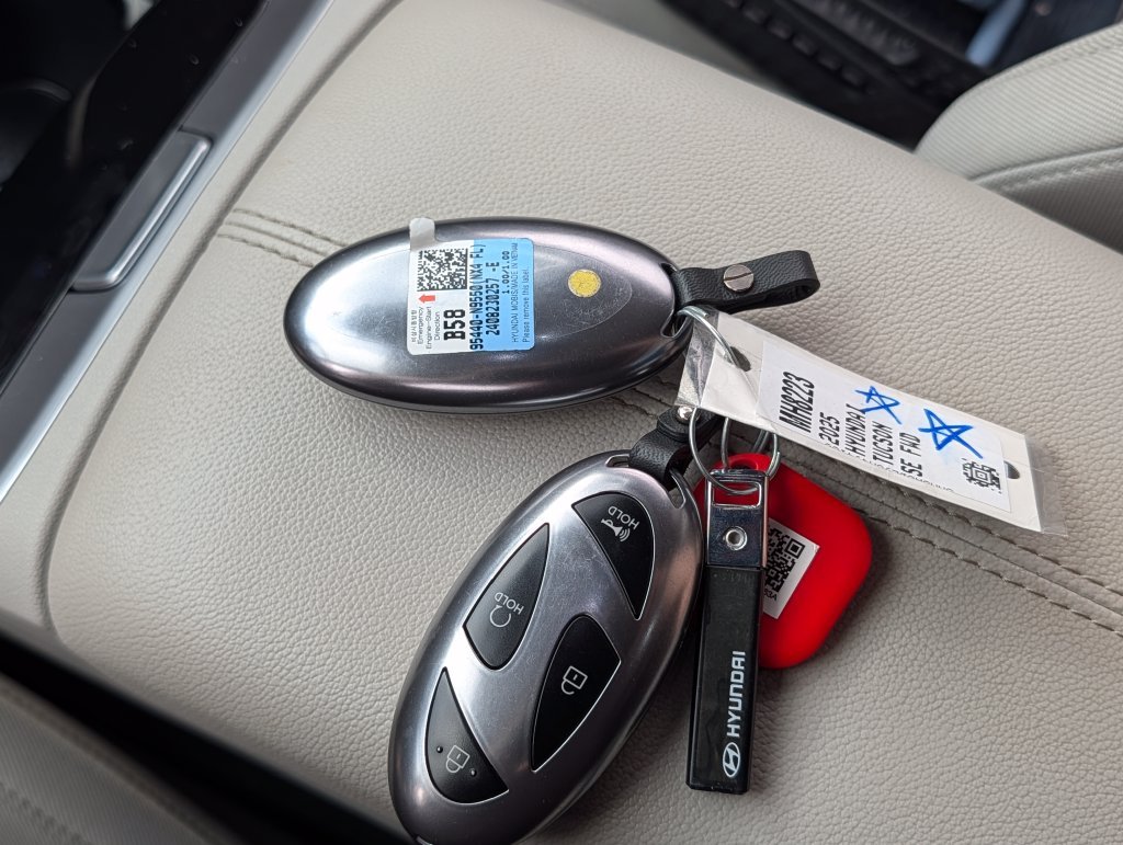 2025 Hyundai Tucson SE - Photo 32