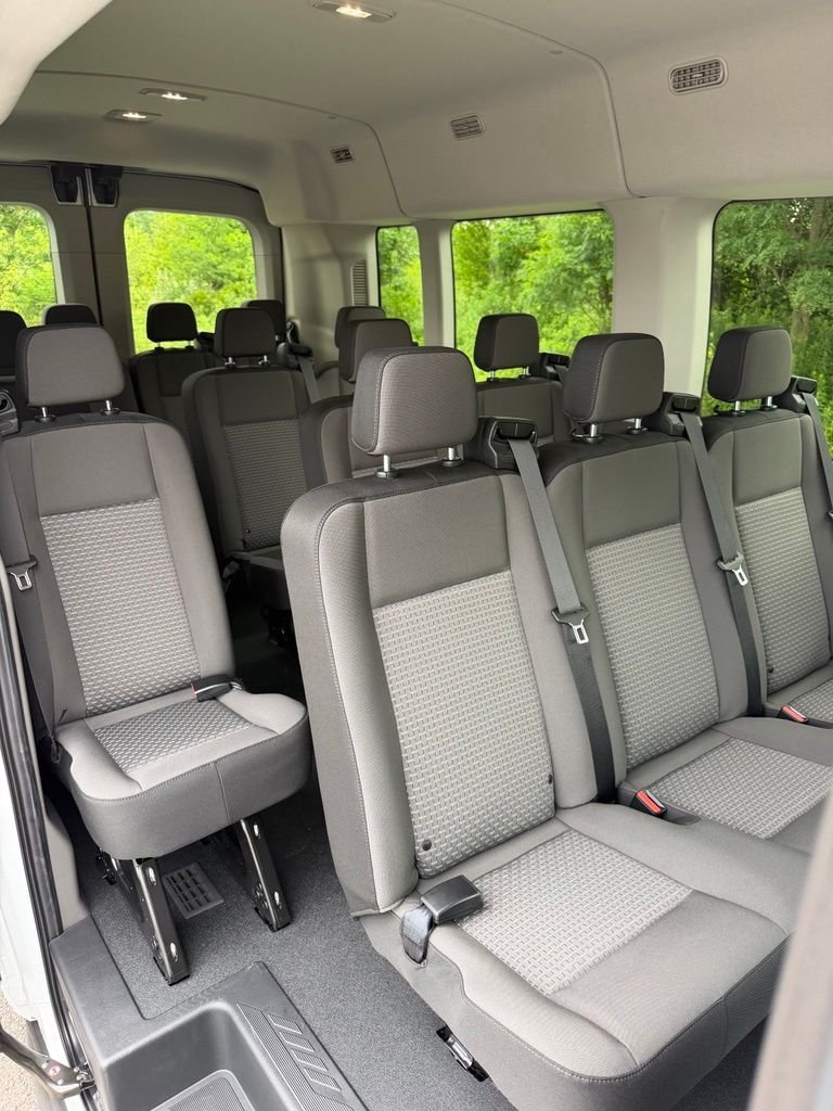 New 2026 Oxford White Ford Passenger Van XL image 13