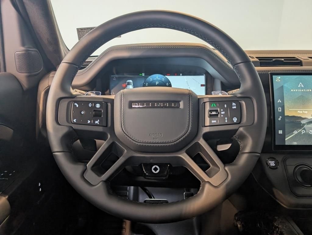 New 2026 Sargasso Blue Land Rover OCTA image 15