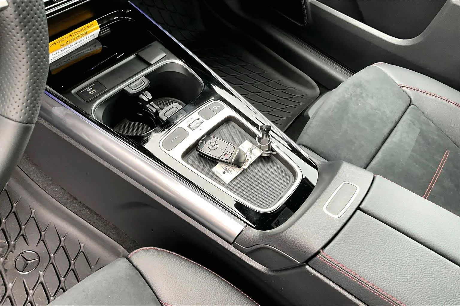 New 2026 Polar White Mercedes-Benz AMG® GLA 35 image 7