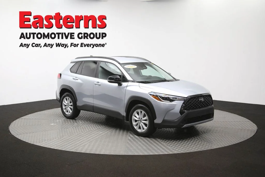 Used 2025 Silver Toyota LE image 47