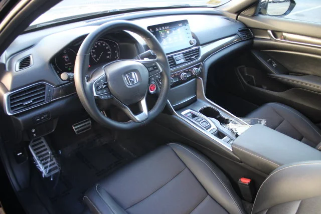 Used 2022 Black Honda Sport 2.0T image 3