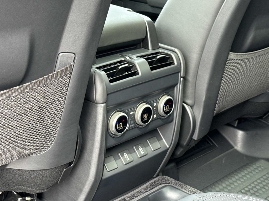 New 2026  Land Rover X-Dynamic SE image 17