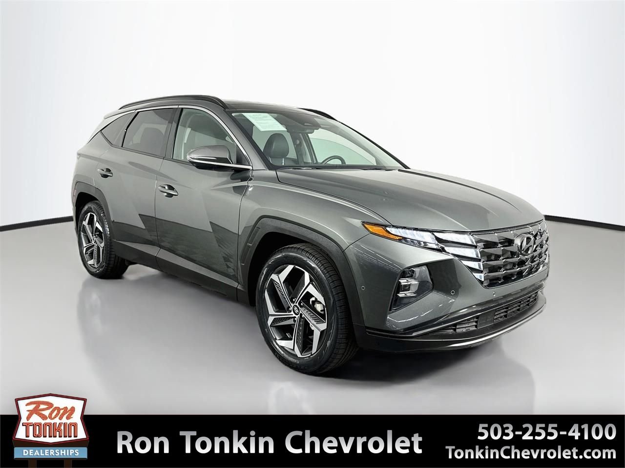 Used 2023 Amazon Gray Hyundai Limited image 1