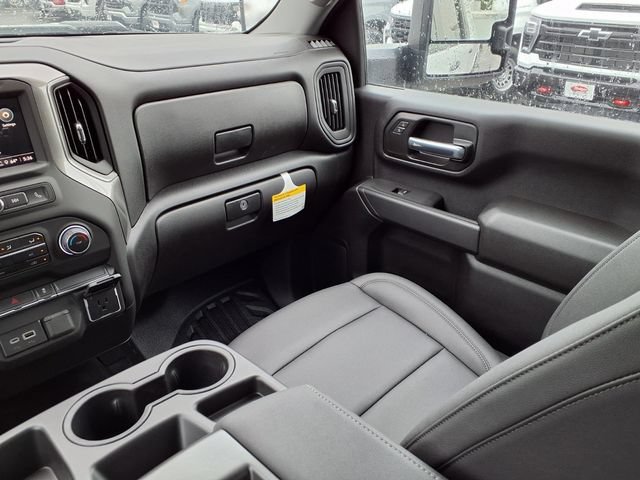 2025 Chevrolet Silverado 3500 HD Work Truck - Photo 25