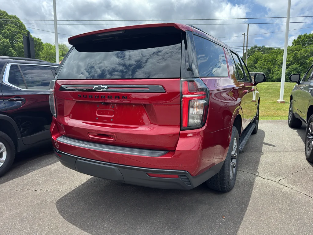 Used 2024 Radiant Red Tintcoat Chevrolet Z71 image 5