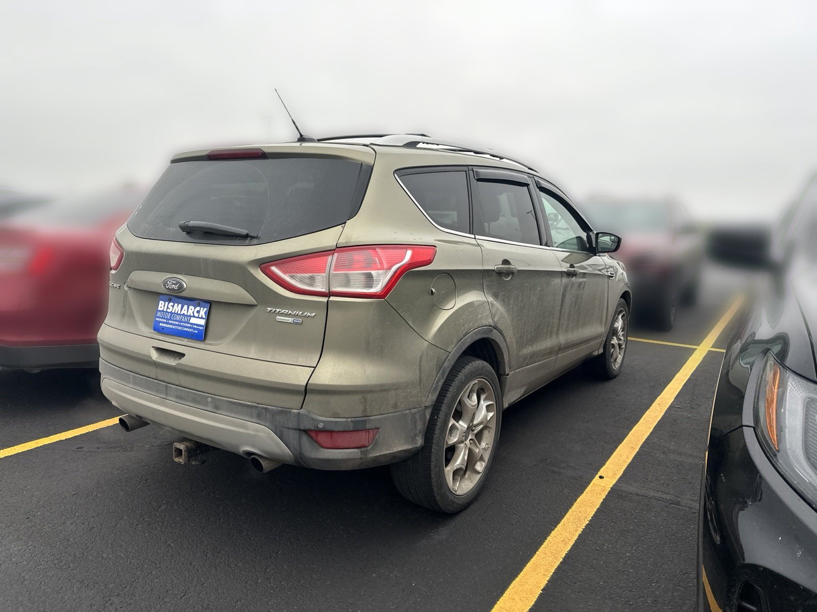 Used 2013  Ford Titanium image 3