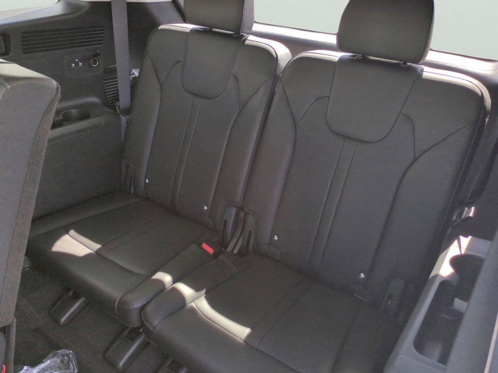 2026 Kia Sorento S - Photo 16