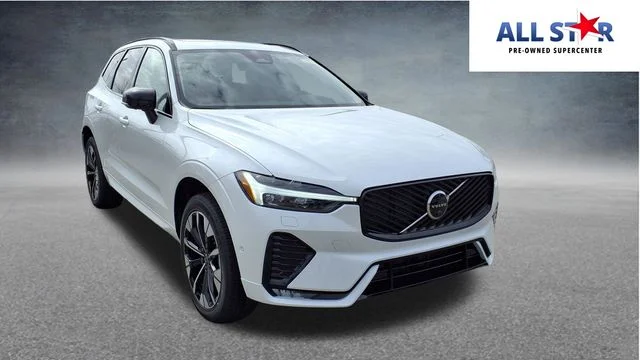 2026 Volvo XC60 B5 Plus Dark AWD's photo