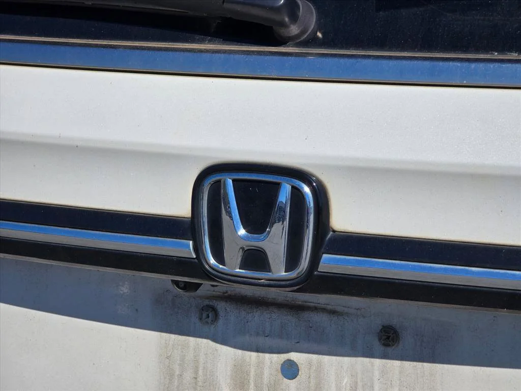 Used 2023  Honda Touring image 13
