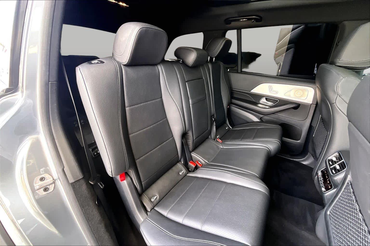 Used 2024 Selenite Grey Metallic Mercedes-Benz GLS 450 image 18