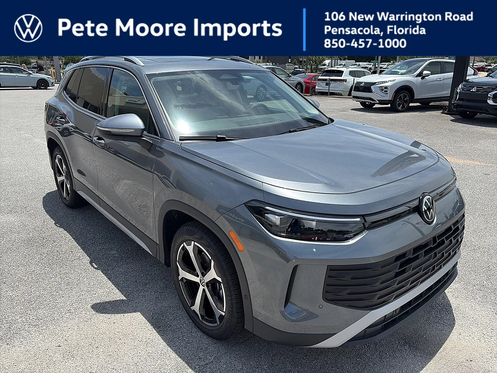 New 2026 Platinum Gray Metallic Volkswagen SE FWD image 1