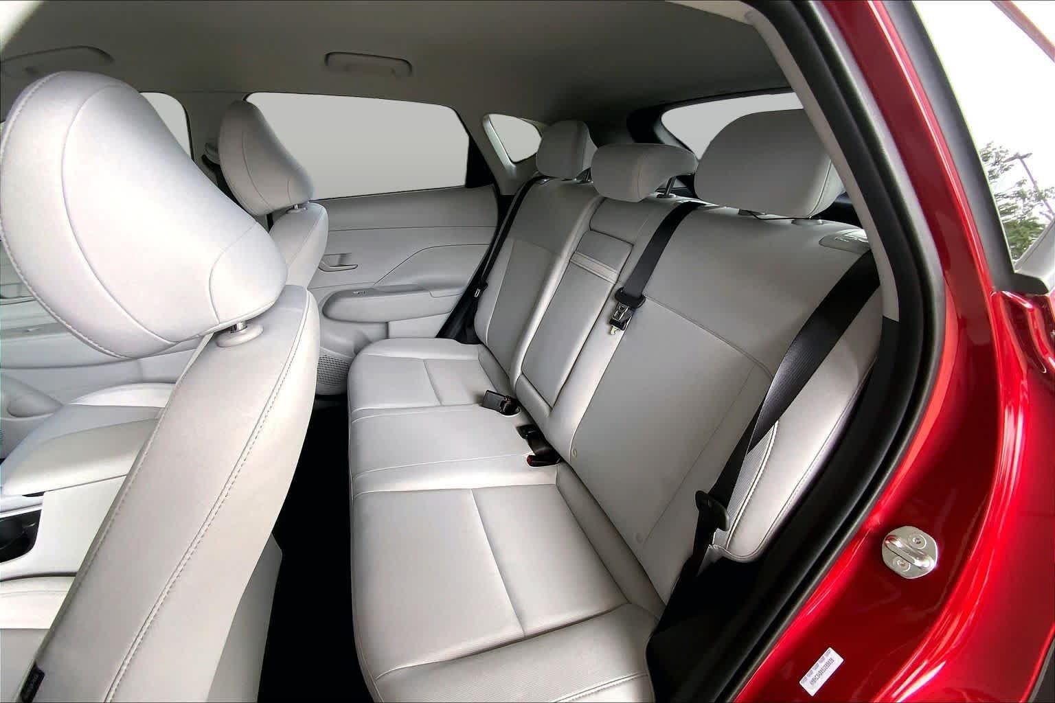 Used 2025 Ultimate Red Metallic Hyundai SEL Convenience image 19