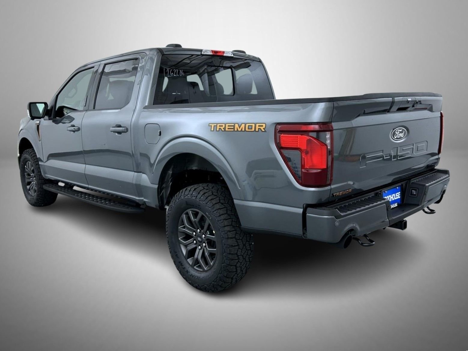 New 2026 Carbonized Gray Metallic Ford Tremor image 7