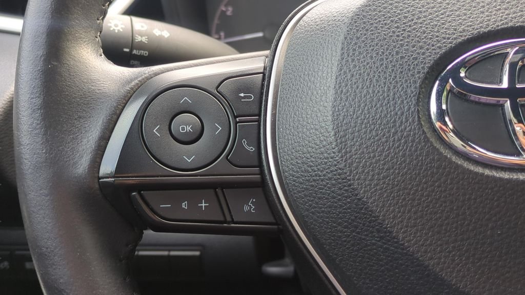 Certified Used 2024  Toyota SE image 18