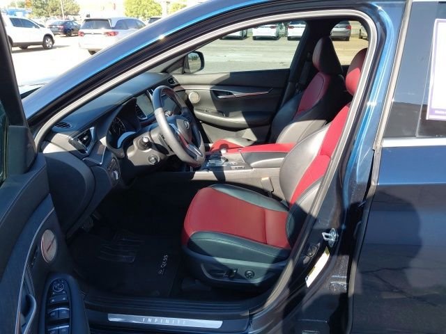 Used 2024 Blue INFINITI SENSORY image 25