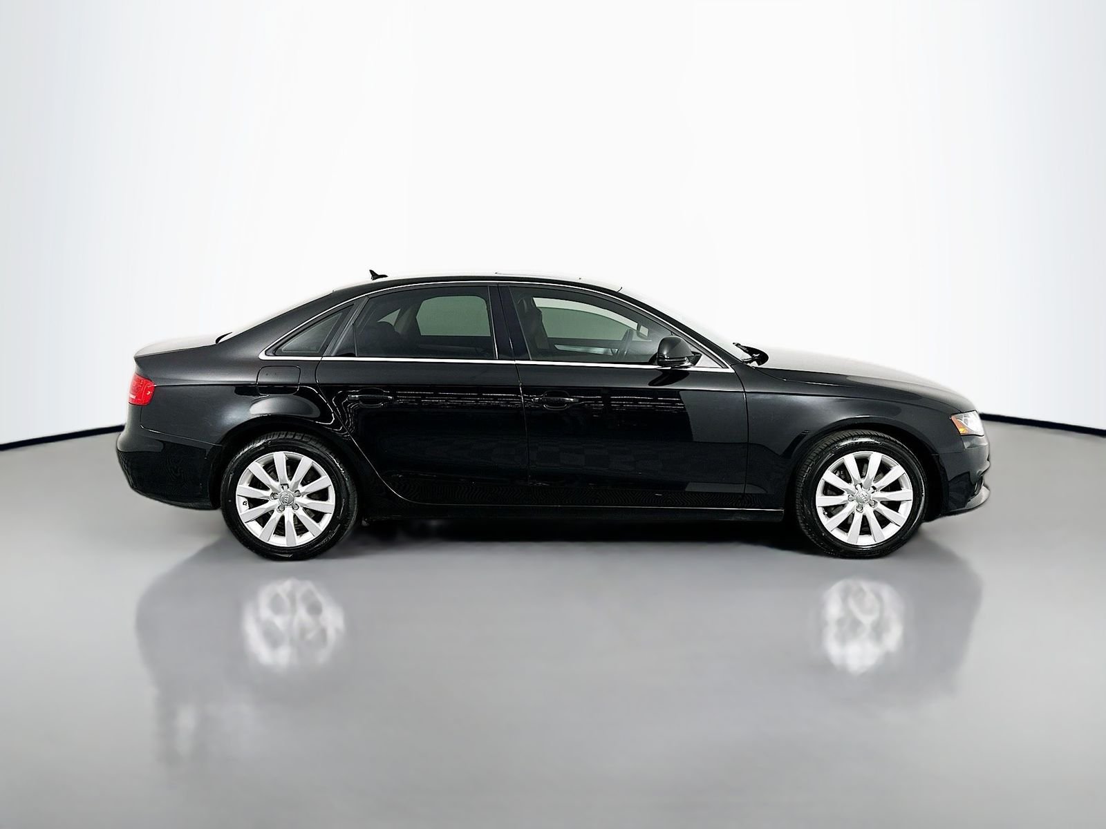 Used 2009 Brilliant Black Audi 2.0T Premium image 7