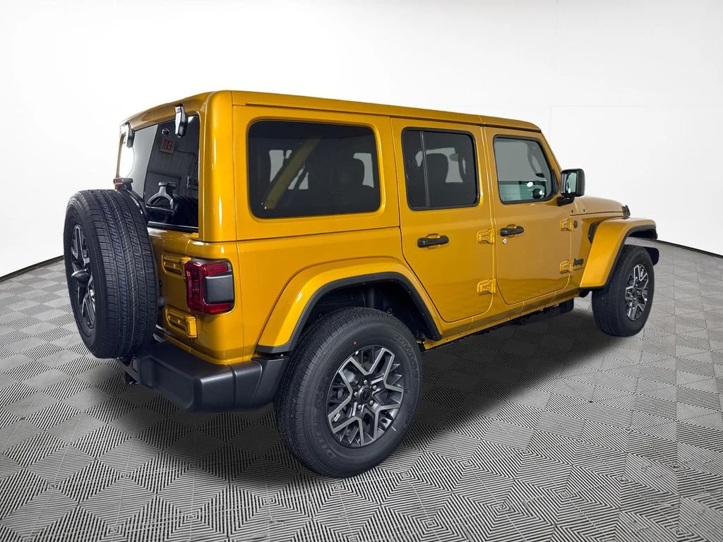 New 2026 Goldilocks Exterior Paint Jeep Sahara image 9