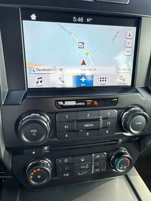 Used 2016 White Ford XLT image 10