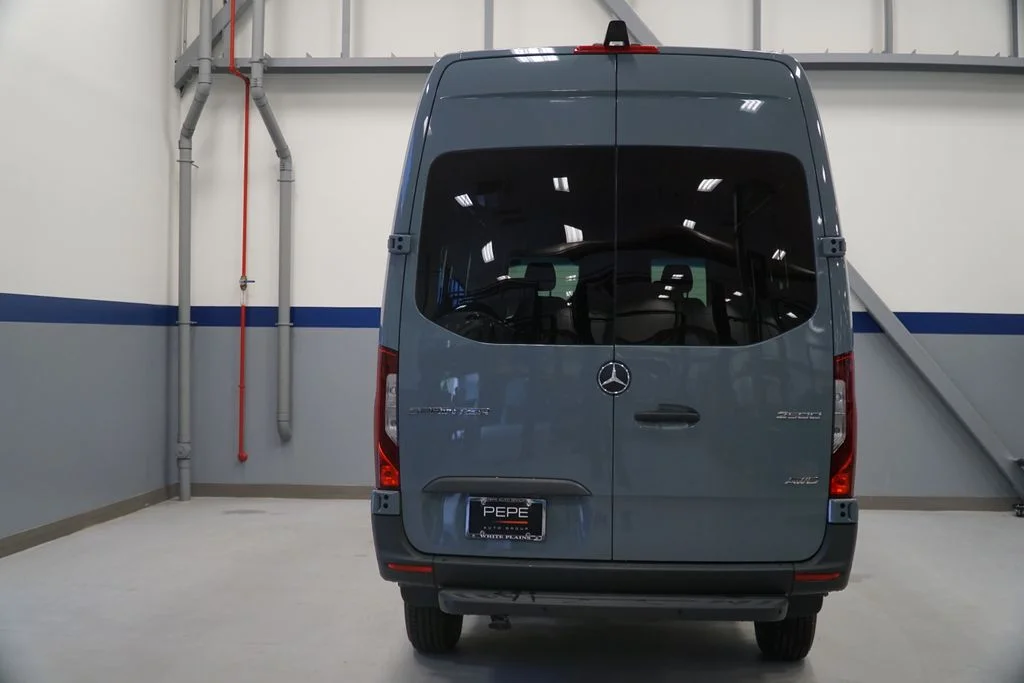2026 Mercedes-Benz Sprinter Crew Van Base - Photo 5