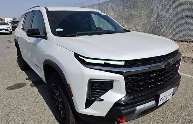2025 Chevrolet Traverse Z71