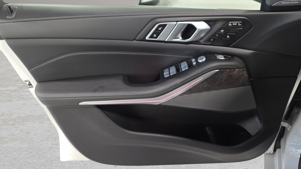 2023 BMW X7 40i - Photo 10