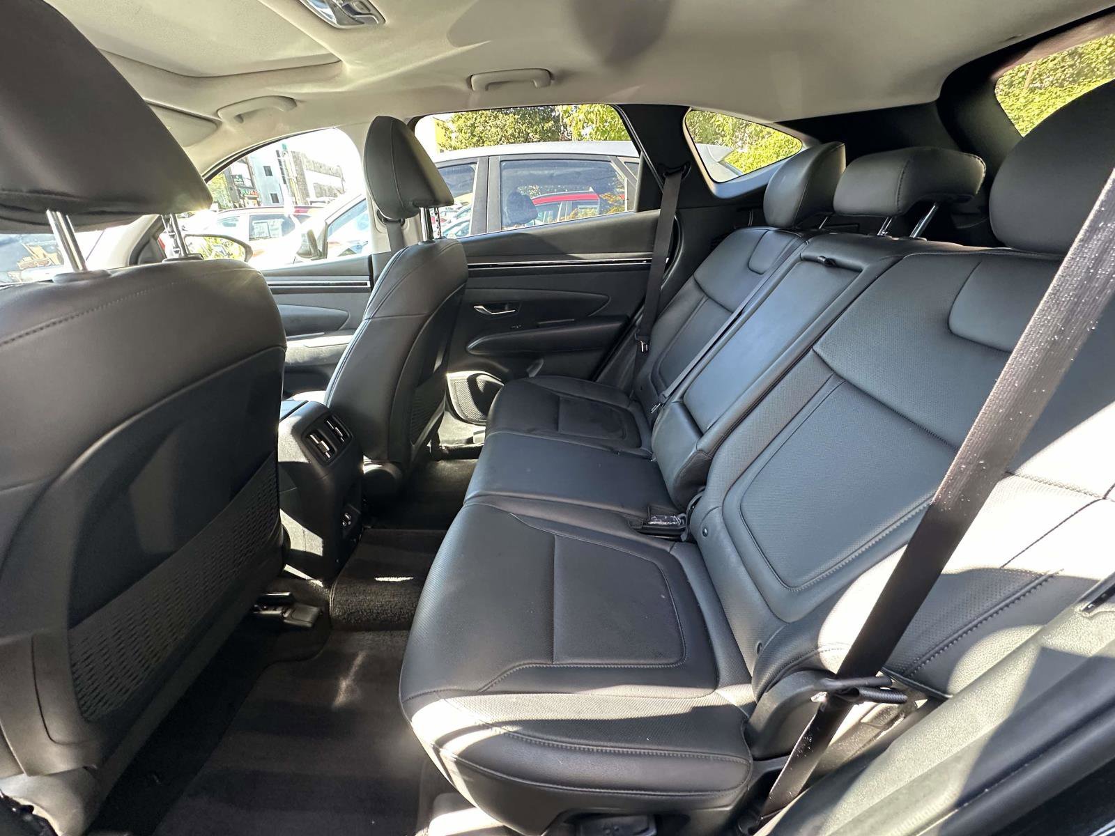 Used 2023 Phantom Black Hyundai SEL image 11