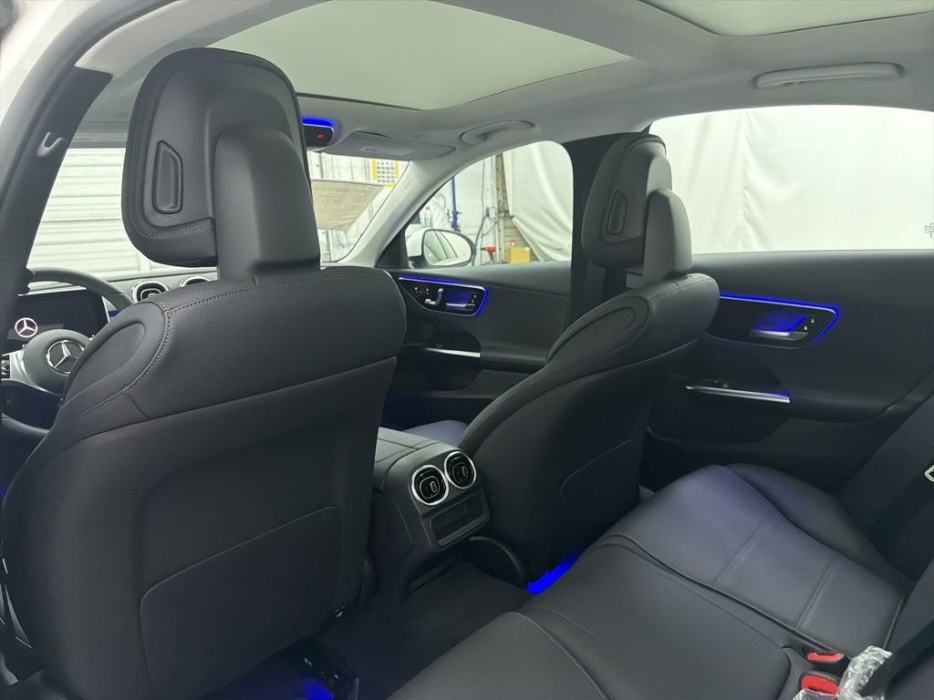 New 2026 Polar White Mercedes-Benz C 300 image 18
