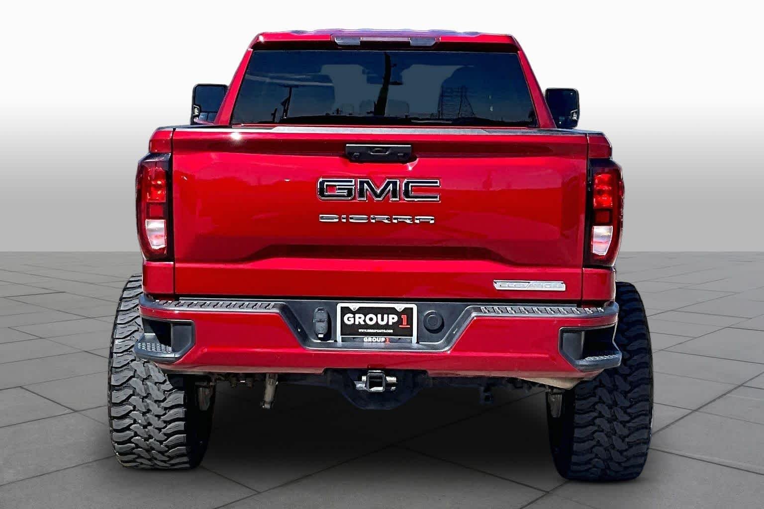 Used 2024 Volcanic Red Tintcoat GMC Elevation image 5