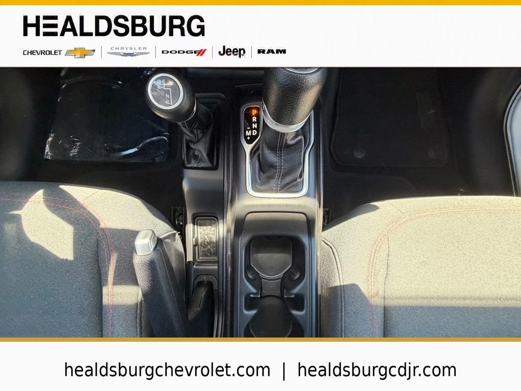 2025 Jeep Wrangler 4-Door Rubicon - Photo 24