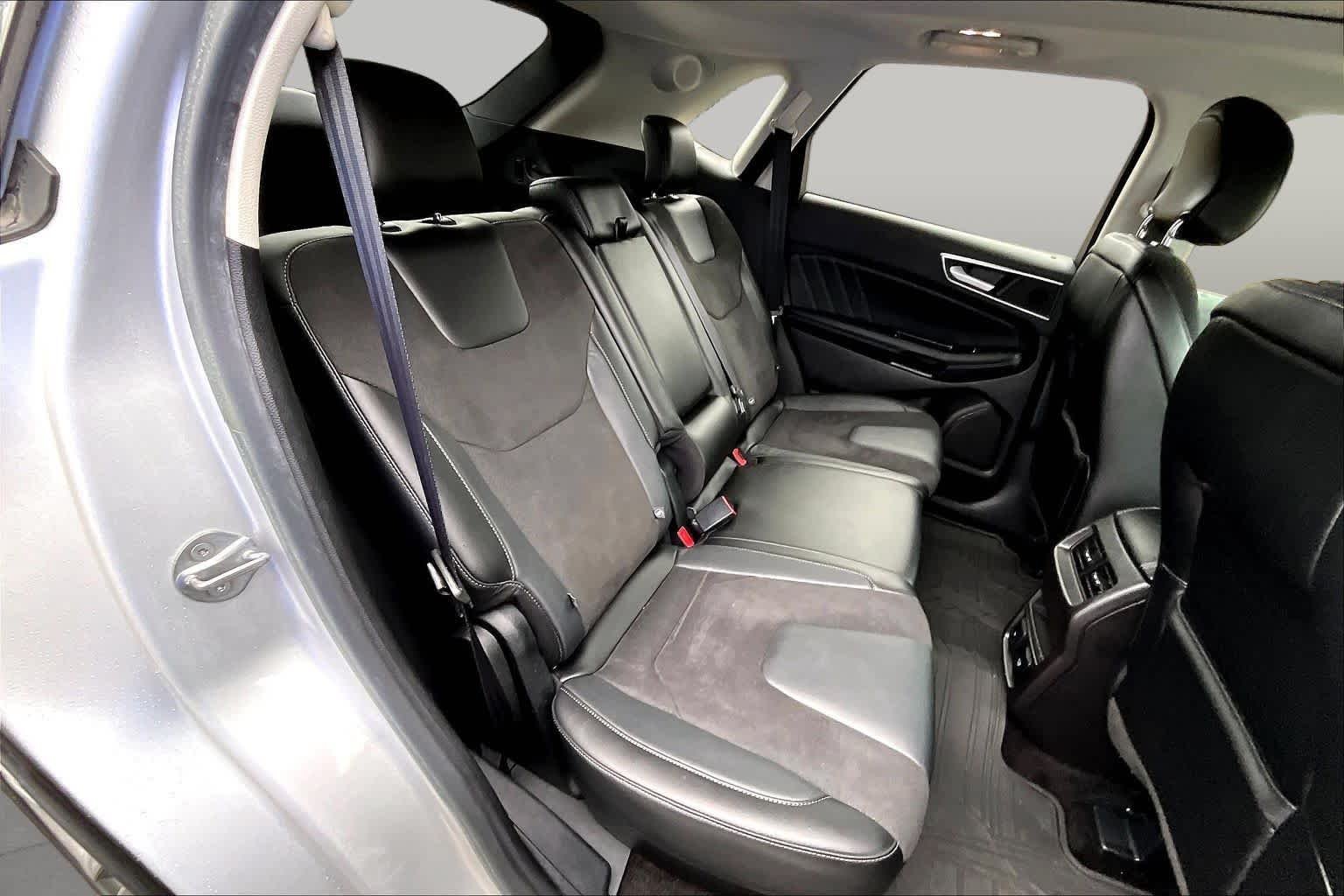 Used 2016 Ingot Silver Ford Sport image 20