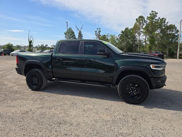 New 2026 Serrano-Green Metallic Exterior Paint RAM RHO image 2